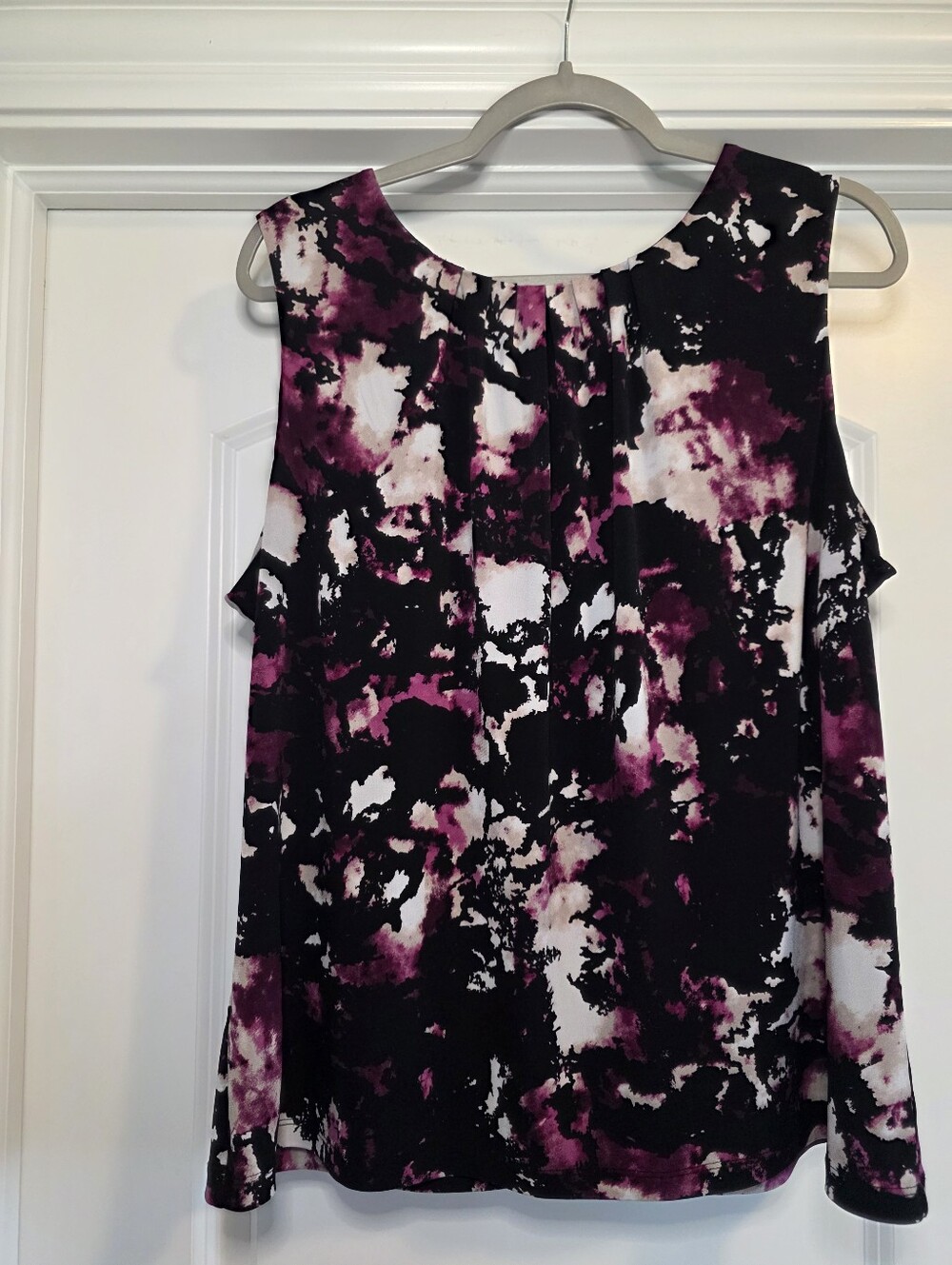 Calvin Klein Abstract Print Cami – Size 1X - Picture 5 of 9